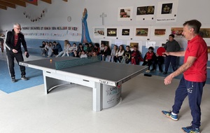 « 1 école- 1 table » avec le PPC de Valréas